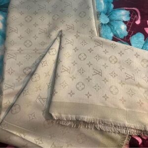 Louis Vuitton Beige Monogram Shawl